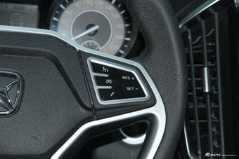 2016款驭胜S350 2.0T自动四驱汽油超豪华版7座