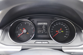 2016款宝来1.6L自动时尚型