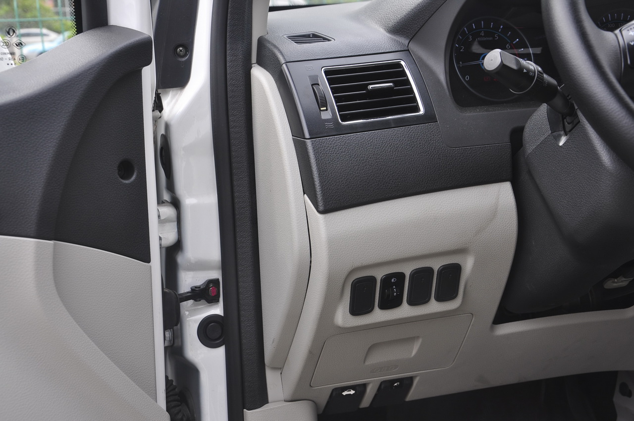 2016款景逸XV 1.6L自动豪华型