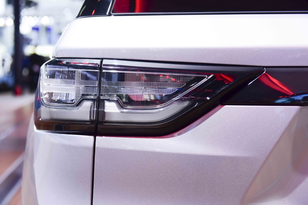 Traverse Redline特别版