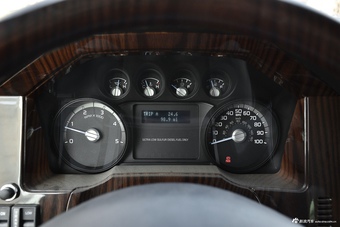 2014款福特F650 6.7L自动柴油