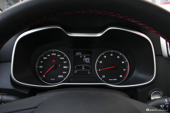 2017款名爵ZS 1.0T 16T自动尊享版