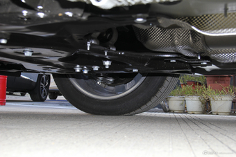 2018款东风标致408改款1.6T自动豪华版350THP