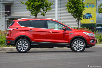 2017款翼虎1.5T自动四驱尊翼型EcoBoost 180