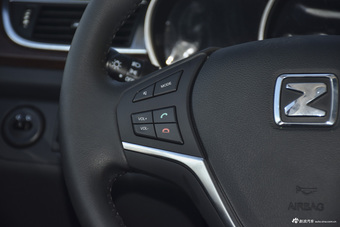 2015款众泰Z500 1.5T 自动尊贵型