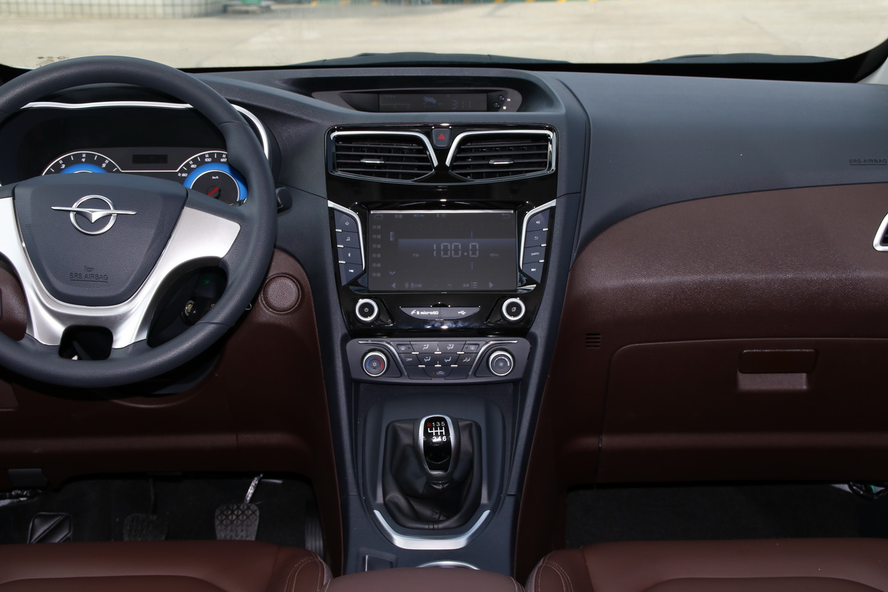 2017福美来七座版1.5T手动适·享型7座