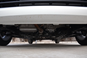 2017款全新爱丽舍1.6L手动时尚型