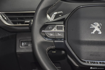 2017款标致4008 1.8T自动380THP豪华版