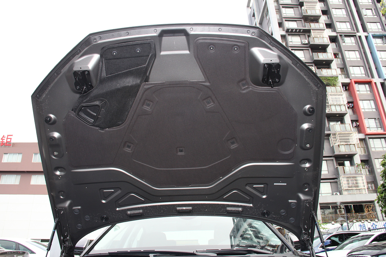 2018款奥迪A8L 3.0T自动55 TFSI quattro豪华型