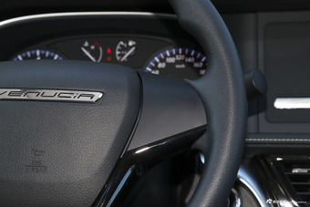 2017款启辰T90 2.0L自动CVT风尚版