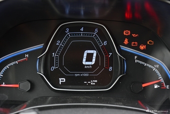 2017款纳智捷 U5 SUV 1.6L CVT名士版