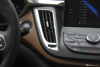 2018款东南DX7 Prime 1.5T自动旗舰型 