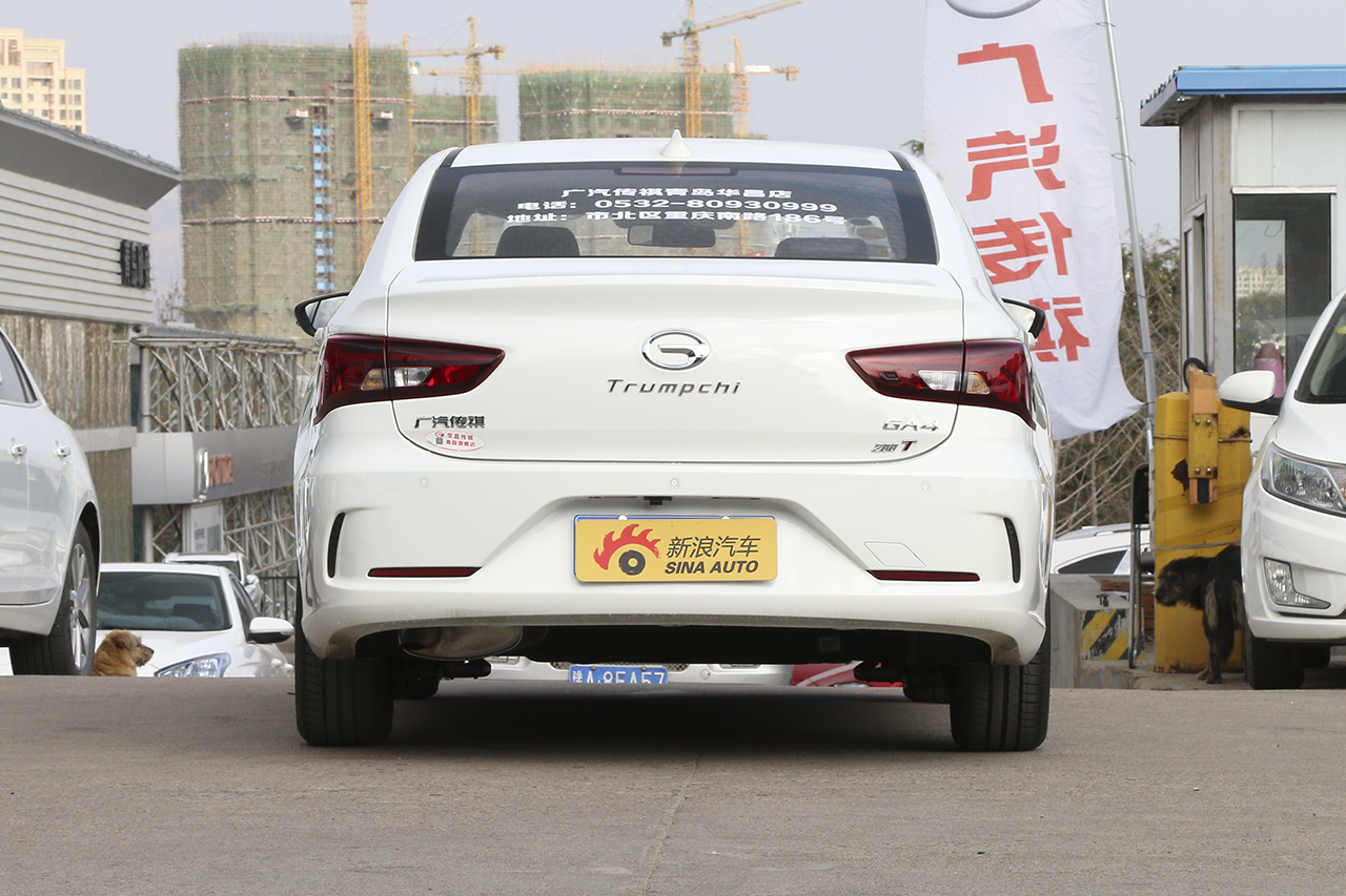 2018款传祺GA4 1.3T自动豪华版200T