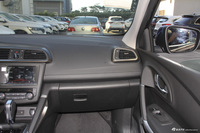 2016款科雷嘉2.0L自动四驱至尊版