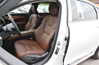 2019款沃尔沃S90 2.0T自动T5智远版