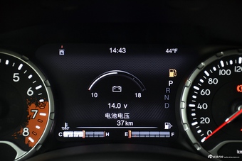 2016款JEEP自由侠 75周年致敬版