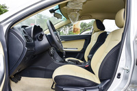 2015款海马福美来1.6L手动品尚型