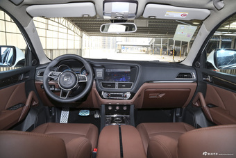 2016款众泰T600 2.0T自动尊享型运动版图片