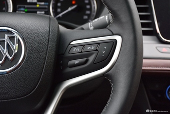 2018款别克GL6 1.3T自动18T豪华型5座