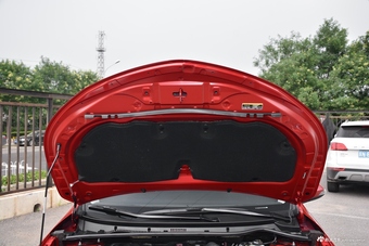 2018款雷凌185T自动尊贵版