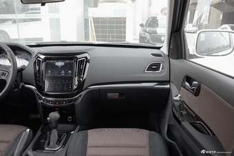 2017款海马S7 1.8T自动领先版