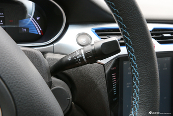 2018款江淮iEVA50新能源 豪华智享型