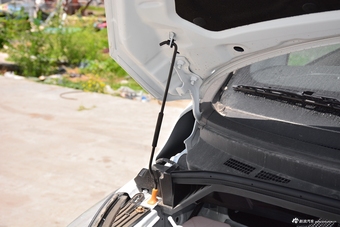 2018款风行CM7经典版2.0T手动尊享型