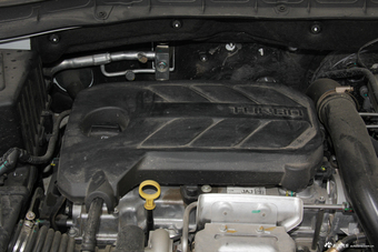 2018款荣威RX3 1.3T自动互联网智尊版