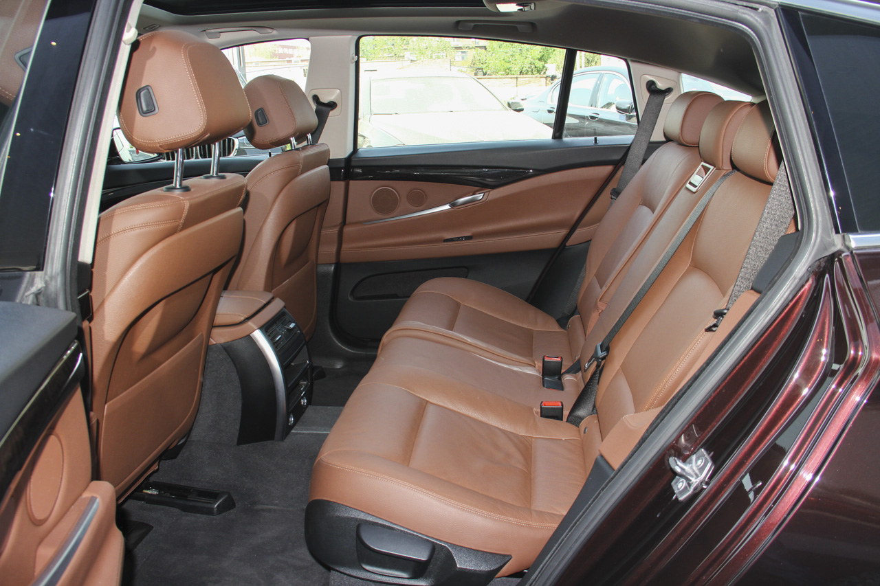 2015款宝马5系GT 2.0T自动528i领先型