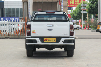 2018款庆铃TAGA 3.0T手动四驱豪华版