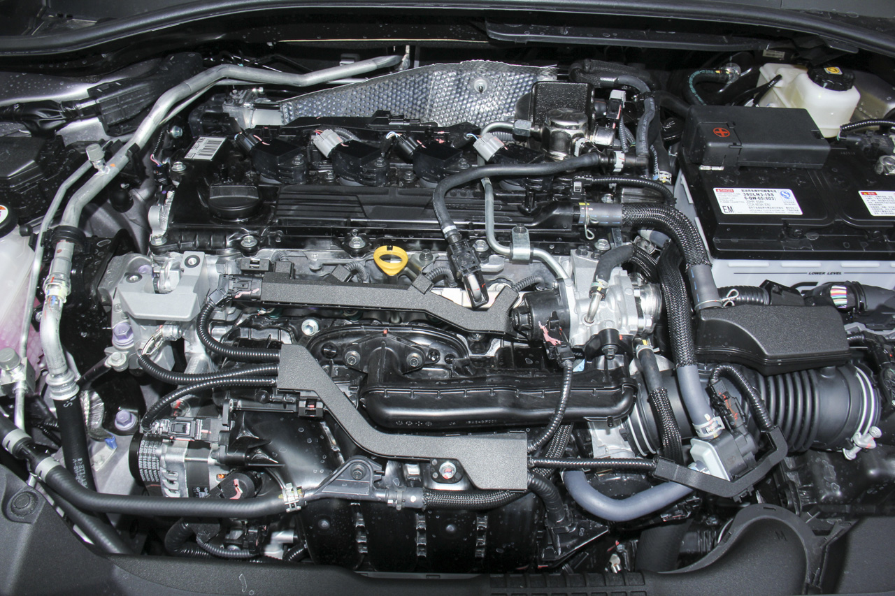 2018款奕泽IZOA 2.0L自动奕驰版