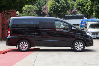 2016款瑞风M5 1.9T手动柴油商务版