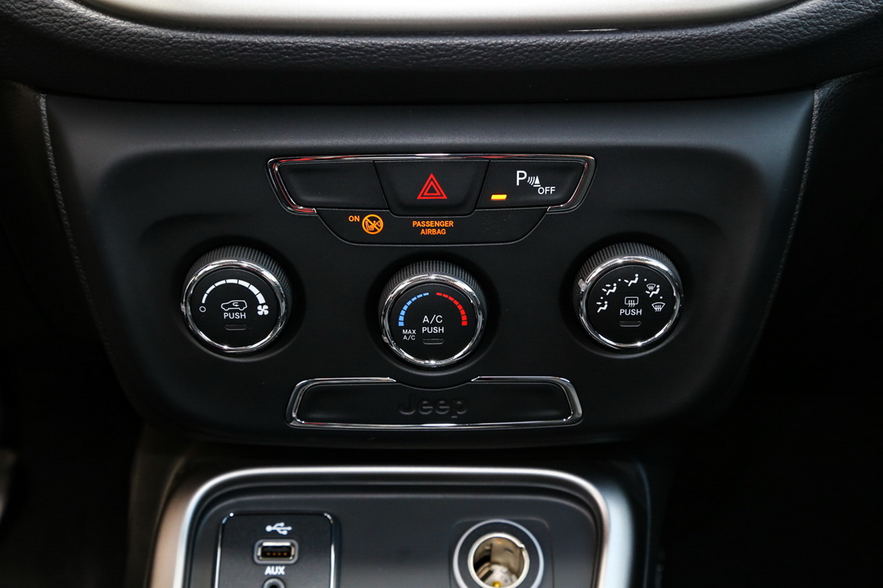 2017款指南者1.4T自动 200T舒享版