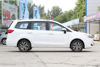 2018款瑞风R3 1.6L手动豪华型