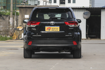 2018款汉兰达2.0T自动四驱尊贵版7座