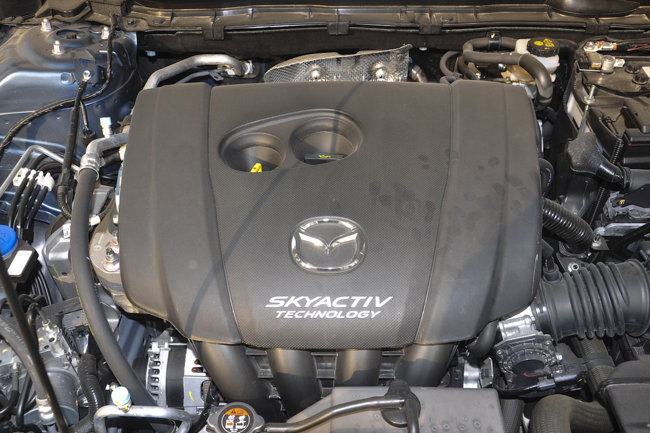 2017款阿特兹2.5L自动蓝天至尊版