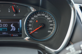 2018款探界者2.0T自动四驱捍界版550T