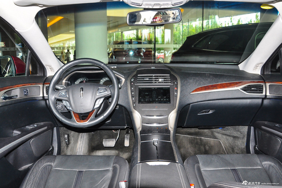 2016款林肯MKZ 2.0T自动尊耀版