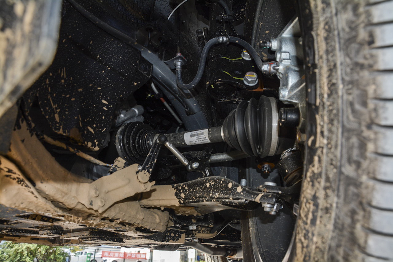 2017款长安CS95 2.0T自动四驱智尊版