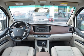 2017款菱智M5 1.6L手动舒适型图片