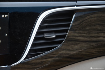 2017款GL8 2.0T自动尊享型