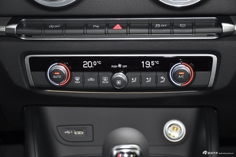 2018款奥迪A3 30周年型1.4T自动Sportback 35TFSI风尚型