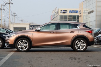 2017款英菲尼迪QX30 1.6T自动两驱运动版
