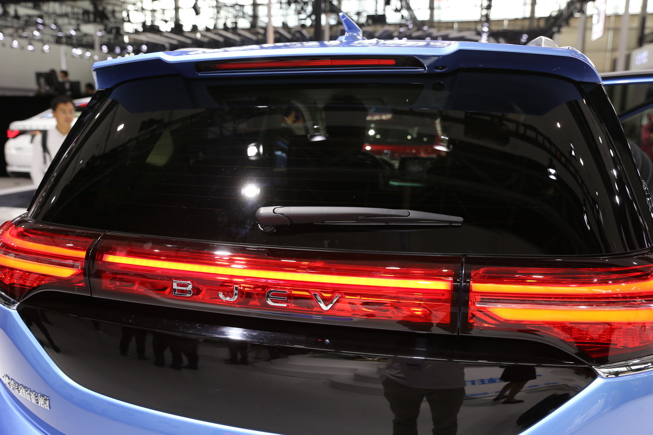 2018广州车展实拍：北汽新能源EX3