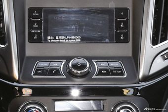 2016款长安CS15 1.5L自动时尚版