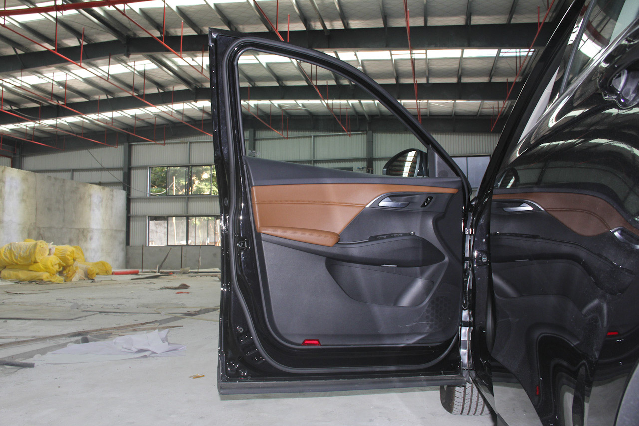 2016款宝沃BX7 2.0T自动四驱精英版28T