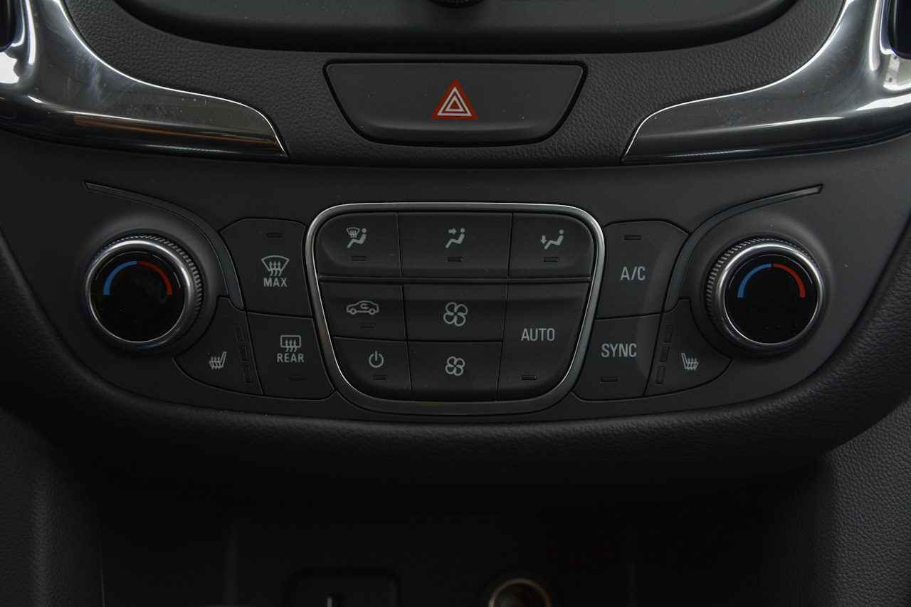 2017款探界者2.0T自动四驱拓界版550T