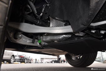 2018款奥迪Q5L 2.0T自动45 TFSI Sport