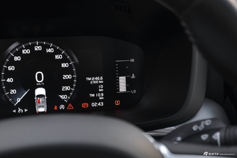 2018款沃尔沃XC60 2.0T自动T4智逸版
