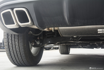 2017款众泰SR9 2.0T自动极致之心版